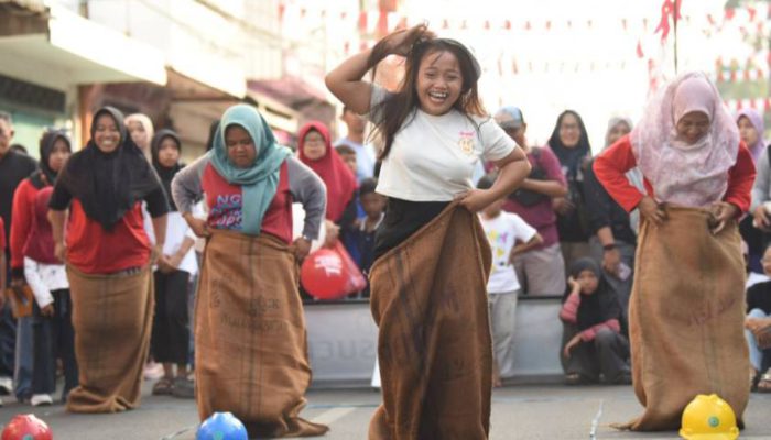 Peringati HUT ke-80 RI, Lomba Agustusan Pemkot Kediri Meriahkan CFD Jalan Dhoho