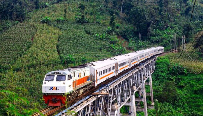 KA Subsidi KAI Catat Lonjakan Penumpang pada Januari–Juli 2025