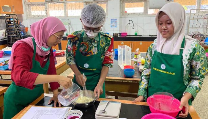 Pertamina Patra Niaga dan Siswa SMA YPM Ciptakan Gummy Protein