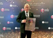 Kinerja Unggul di Sektor Logistik, JNE Sabet Courier of The Year ILA 2025