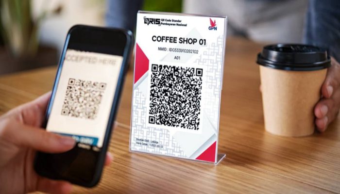 Airlangga: Pengguna QRIS Melejit, Kartu Kredit Tertinggal