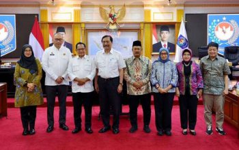 Keberhasilan Banyuwangi Jadi Model Nasional, Digitalisasi Bansos Siap Diterapkan di Seluruh Indonesia