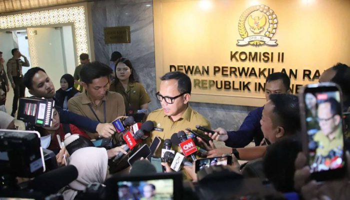 Wamendagri: Inspektorat Kemendagri Periksa Bupati Aceh Selatan yang Tinggalkan Daerah Saat Bencana