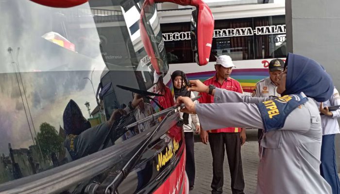 Terminal Arjosari Perketat Ramp Check Bus Jelang Libur Nataru 2025/2026
