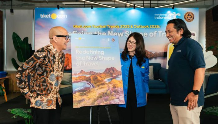 Tiket.com & Lokadata Rilis Tren Pariwisata 2025: Era Kalibrasi Ulang dan Dominasi Wisata Keluarga