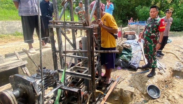 Sumur Warga di Bangkalan Ditutup Sementara Sambil Menunggu Uji ESDM