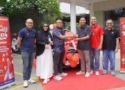 Awalnya Cuma Iseng Tukar Poin, Dosen Muda di Probolinggo Ini Tak Menyangka Bawa Pulang Mobil dari Telkomsel