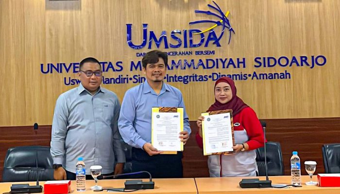 JNE Teken MOU dengan UMSIDA dan UNUSIDA, Perkuat Sinergi Industri dan Pendidikan
