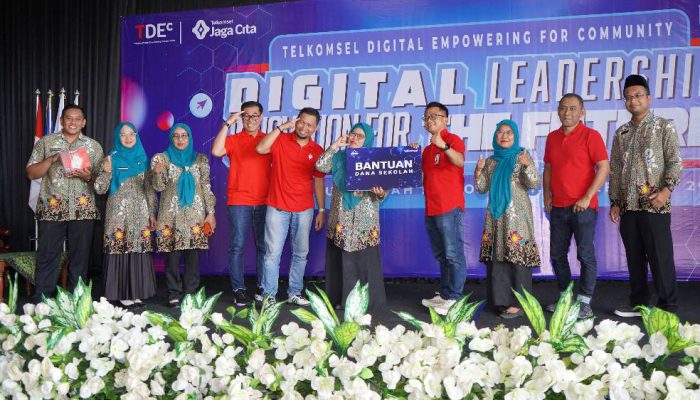 Cara Telkomsel Ajak Generasi Muda Banyuwangi Tak Sekadar Jadi Pengguna Teknologi