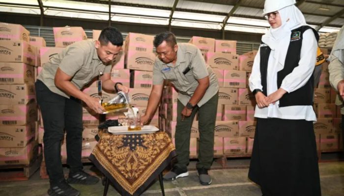 Jelang Lebaran, Banyuwangi Jamin Ketersediaan Minyakita Aman