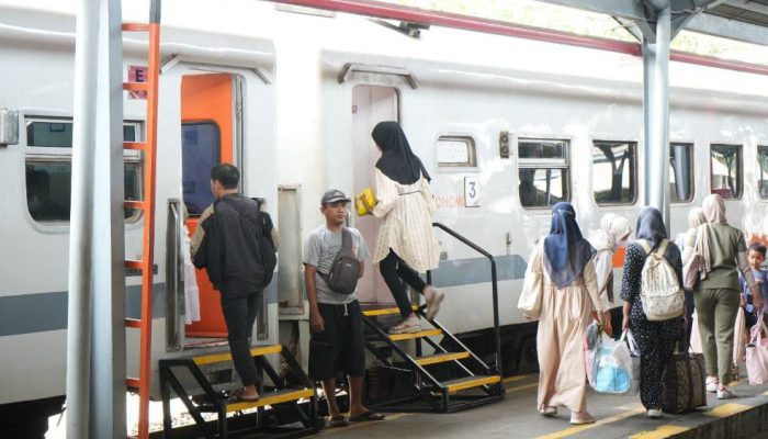 KAI Pastikan 2,27 Juta Tiket Lebaran 2026 Masih Bisa Dipesan