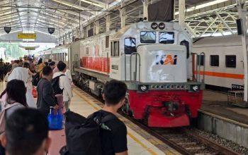 Tiket Mudik Ludes! 4 Kereta Api Daop 2 Bandung Capai Okupansi 100% untuk Lebaran 2026