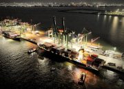 Layanan Mingguan SCJX Resmi Singgah di Teluk Lamong, Perkuat Rantai Pasok Internasional