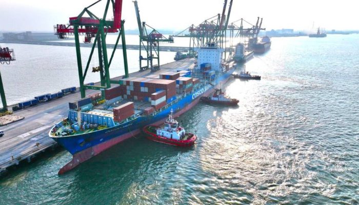 TTL Sambut MV Cosco Haifa, Pertumbuhan Peti Kemas Internasional Melonjak di Atas 90 Persen