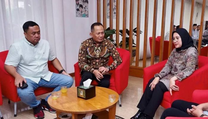 Perkuat Ketahanan Pangan, Kopassus Dampingi Pengembangan Jagung di Banyuwangi