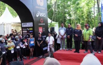 4.014 Pelari dari 21 Negara Taklukkan Gunung Arjuno, Khofifah Dorong Sport Tourism Jawa Timur