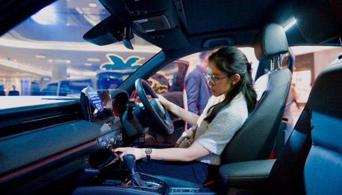 Jelang Tahun Ajaran Baru, Honda Surabaya Center Suguhkan Mobil Keluarga dan Promo Menarik