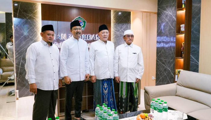 Jelang Muktamar ke-35 NU, Gus Ipul Tinjau Penginapan Muktamirin di Tambakberas Jombang