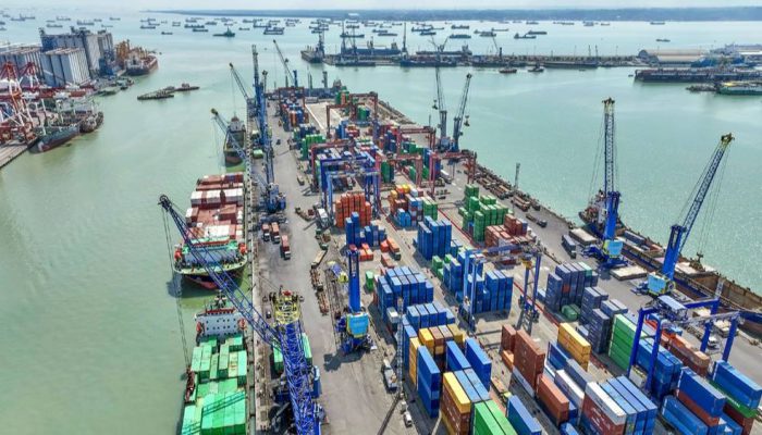 PT Terminal Teluk Lamong Catat Rekor throughput Petikemas 1,75 Juta TEUs hingga Juli 2026