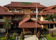 Terkait Dugaan Korupsi HGB, KPK Geledah Kantor BPN Jatim di Surabaya