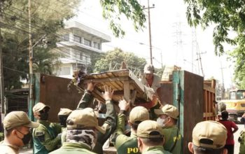 8 Bangunan Liar di Frontage Road Waru Ditertibkan, Pemkab Sidoarjo Siapkan Penataan Lanjutan