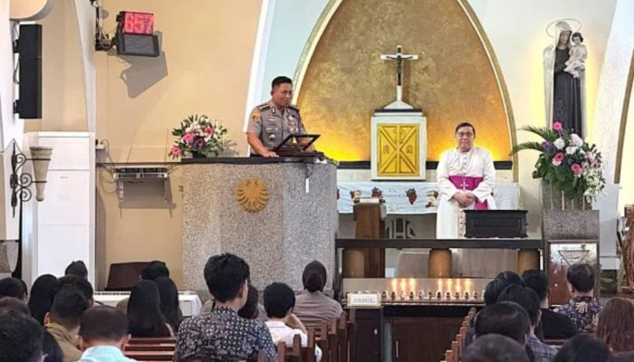 Perkuat Kerukunan, Kapolresta Malang Kota Gelar Minggu Kasih Bersama Jemaat Gereja Katedral Ijen