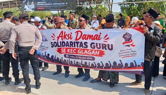 Aksi Solidaritas Guru MI Meluntur, Kemenag Lamongan Tekankan Pentingnya Koordinasi