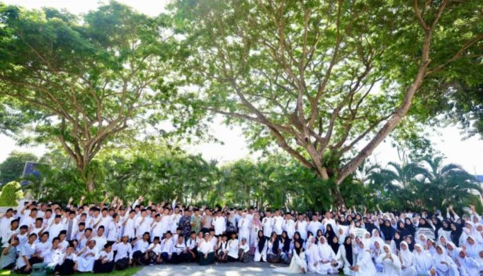 Bupati Ipuk Dorong Santri Banyuwangi Berperan dalam Pembangunan Menuju Indonesia Emas
